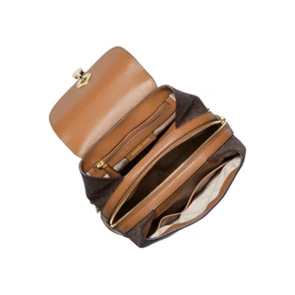 NWOT- MICHAEL KORS SIGNATURE RAVEN BACKPACK. Not included in the 65% off sale - Picture 5 of 6